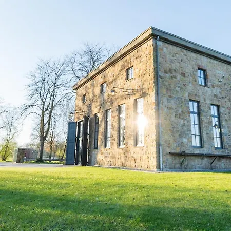 아파트 150qm Design Loft Pumpensaal Im Historischen Wasserwerk