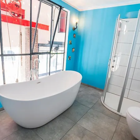 150qm Design Loft Pumpensaal Im Historischen Wasserwerk