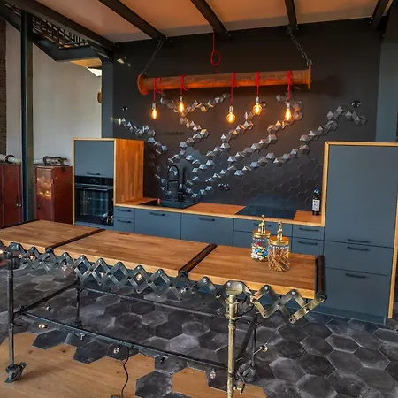 150qm Design Loft Pumpensaal Im Historischen Wasserwerk