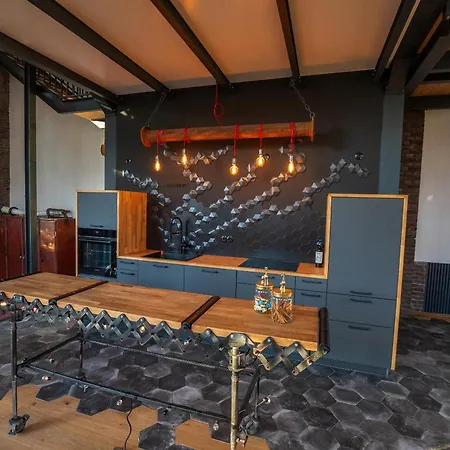 아파트 150qm Design Loft Pumpensaal Im Historischen Wasserwerk *